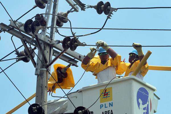PLN Bangun Jaringan Listrik 500 kV Trans Kalimantan