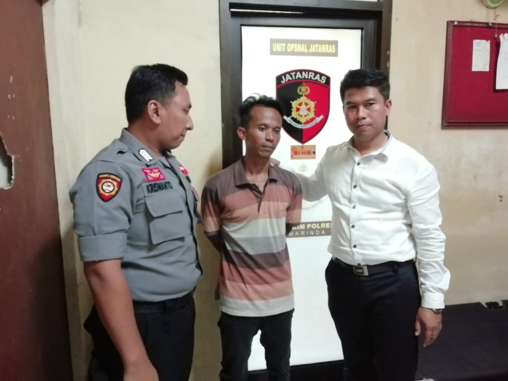 Edy Saputra hanya bisa pasrah setelah ditangkap polisi karena ketahuan mencuri, Kamis (5/12/2019). (Dok Polresta Samarinda)