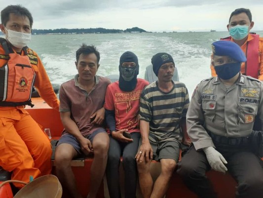 2 Hari Hilang di Selat Makassar, 3 Nelayan Penajam Ditemukan Selamat